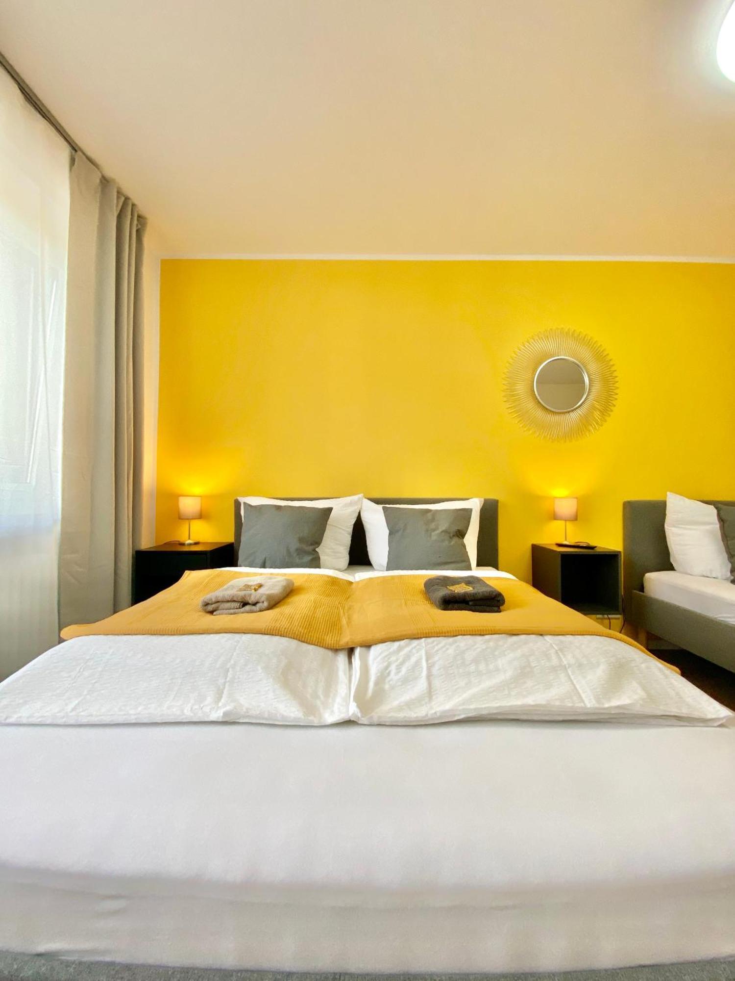 Micasa Ol - Modernes In Bestlage - Kueche - Wlan - Balkon - Fugenloses Bad Apartment *